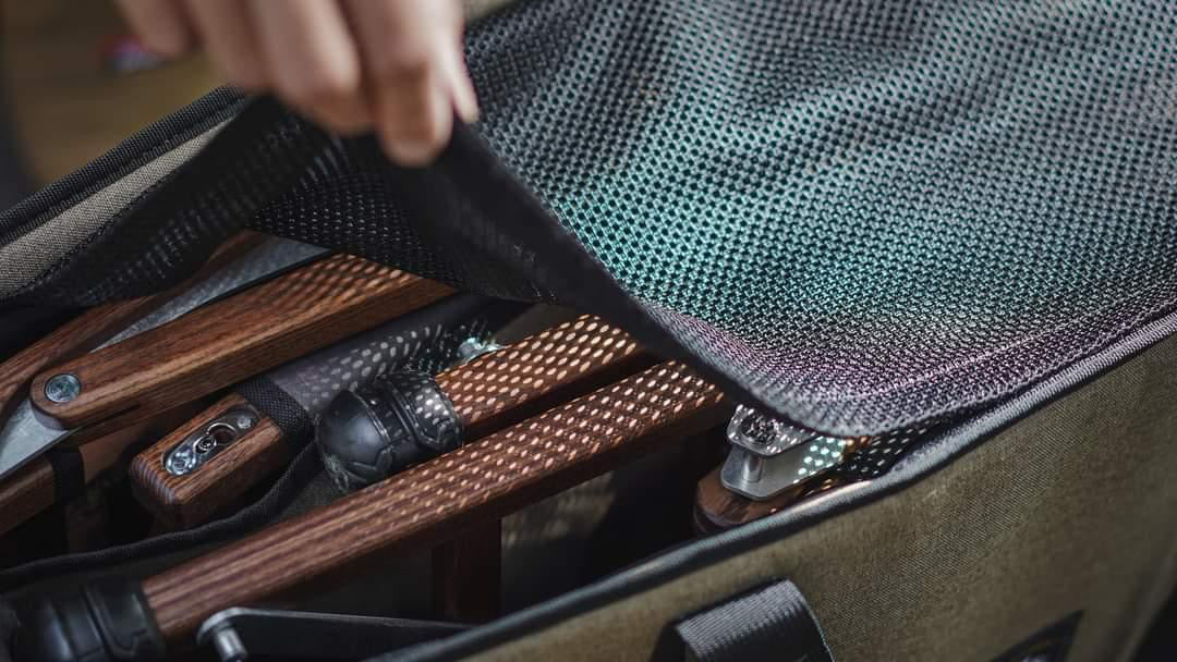 BLACK DESIGN Peripheral Products Double Chair Bag