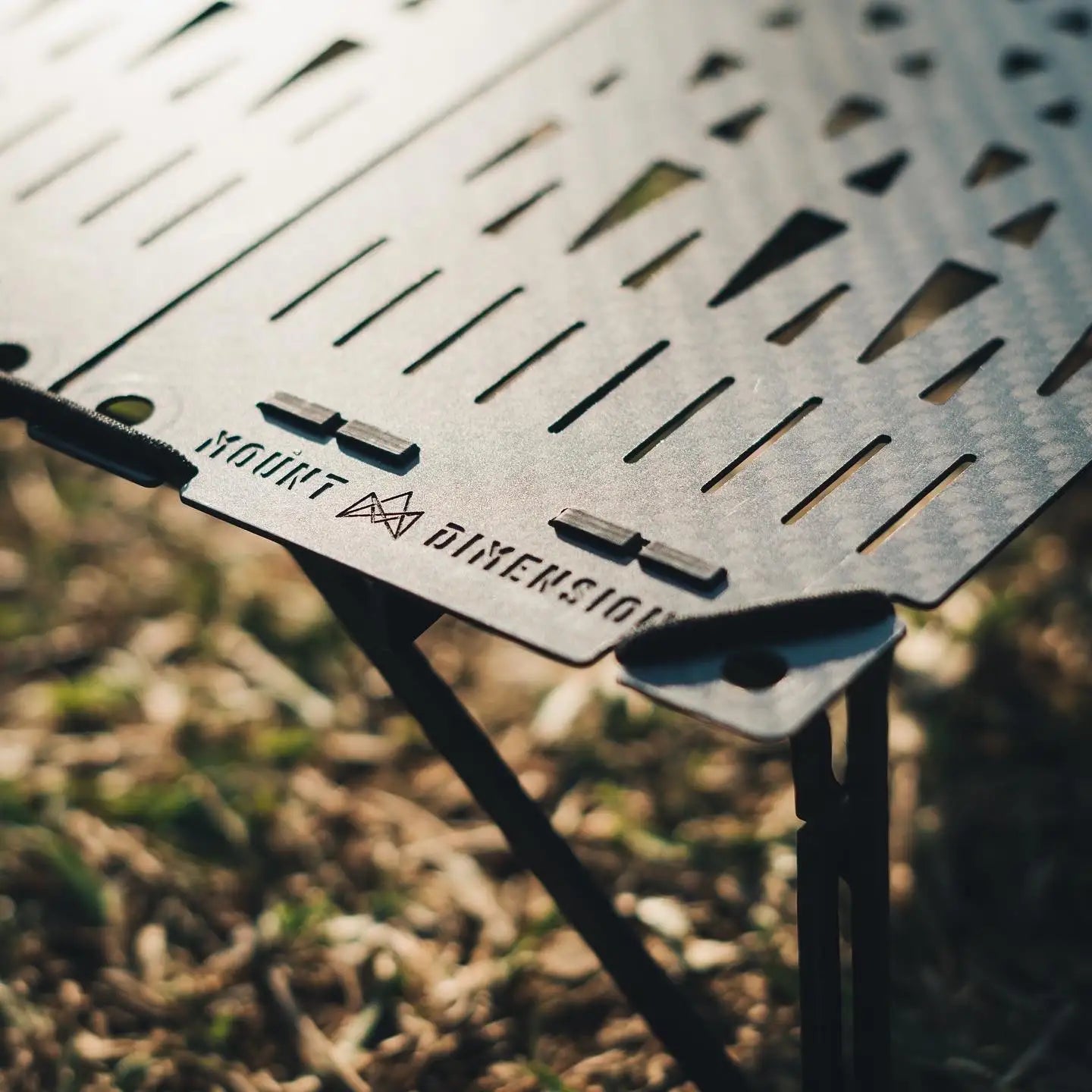 MOUNT DIMENSION The Dimension Plate 單人小桌 V1