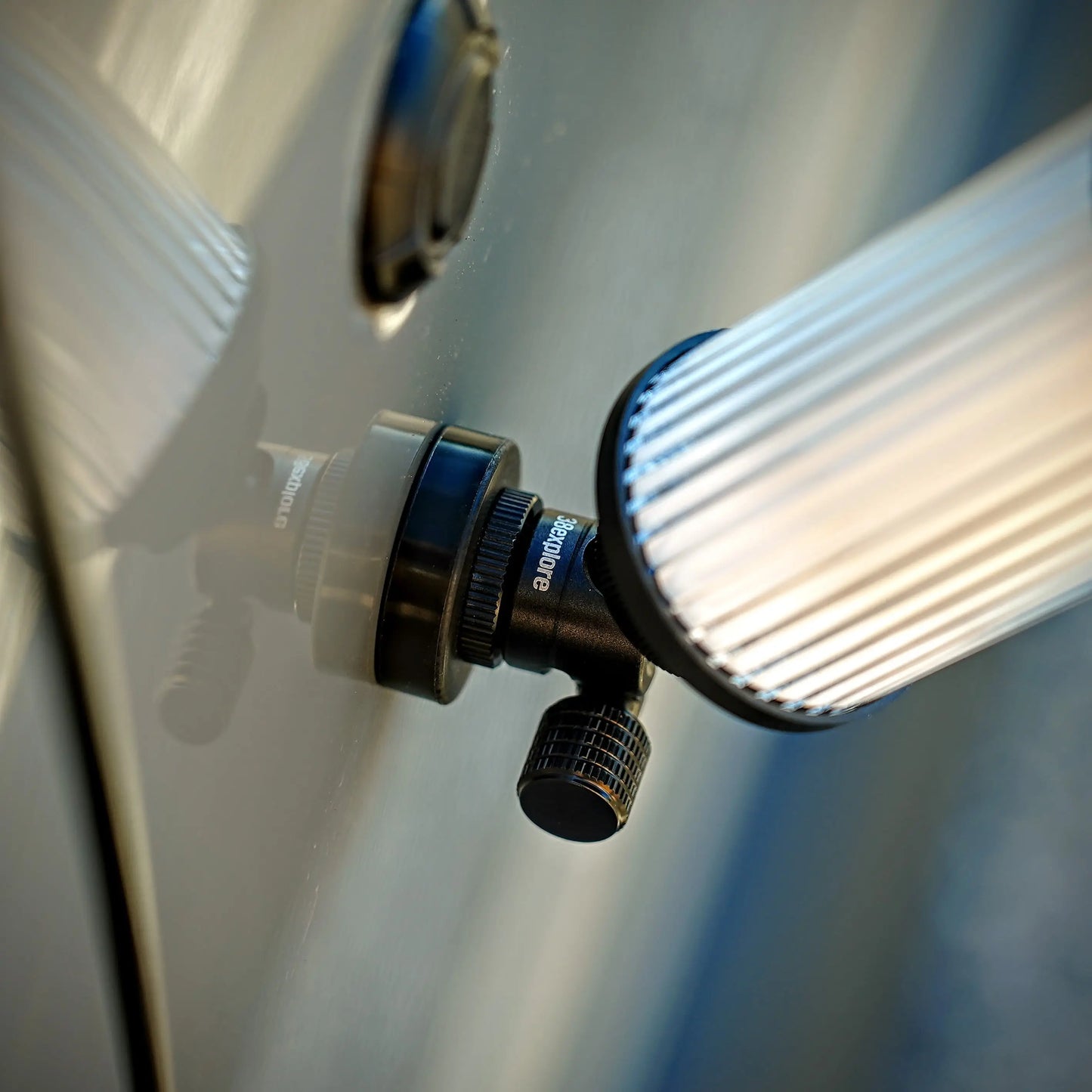 38explore Micro Ball Head Male 1/4 pan/tilt