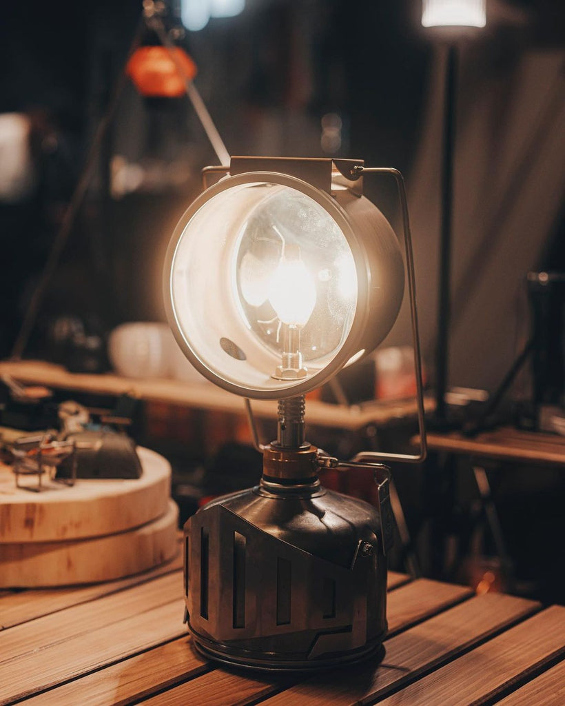 Abenaki Candela gas lantern 汽燈