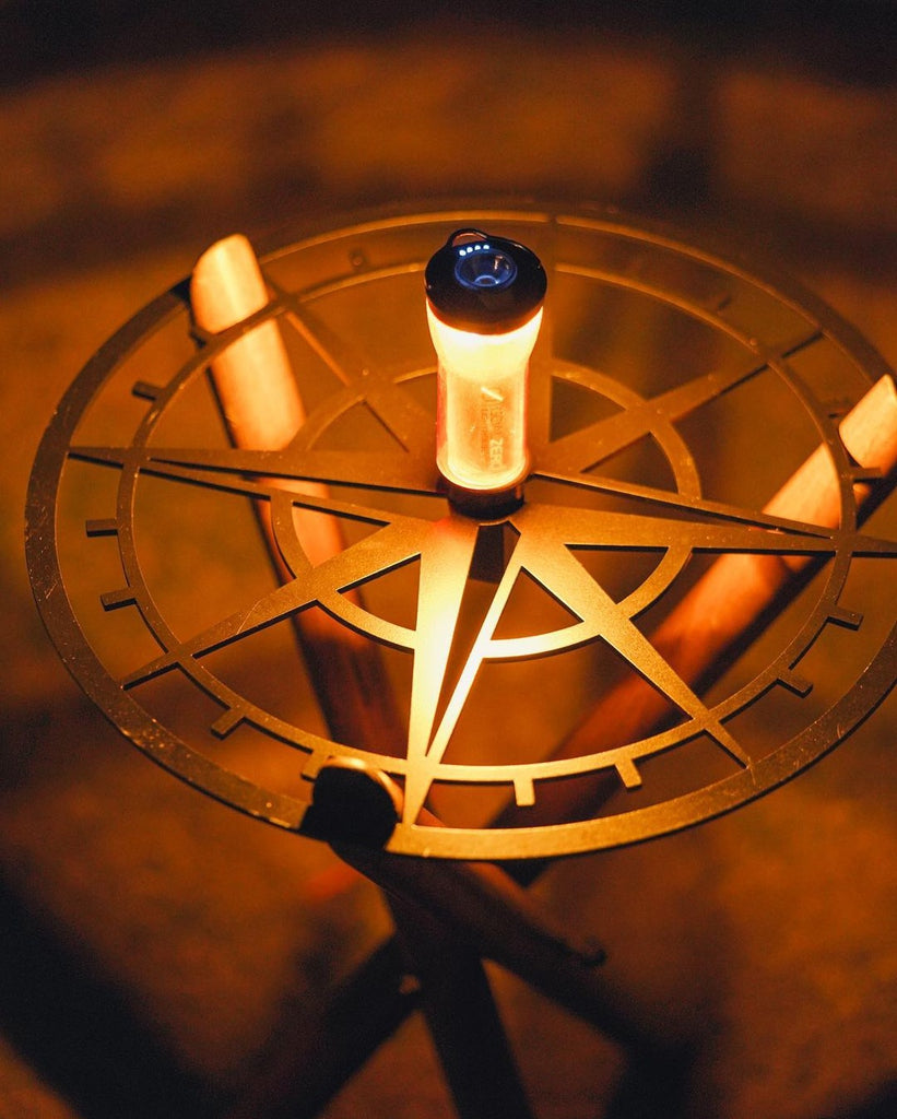 Volcano Outdoor Compass Lamp Post