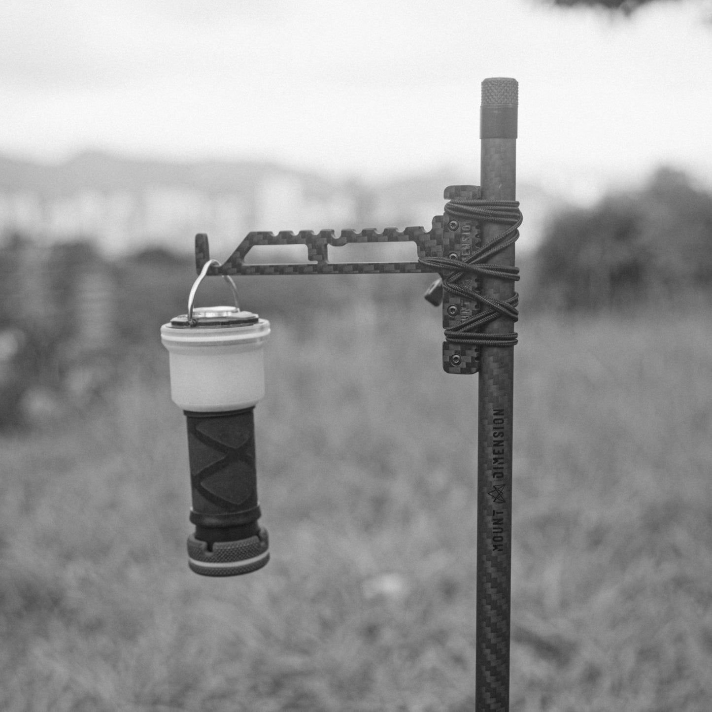 MOUNT DIMENSION The Hanger 掛勾