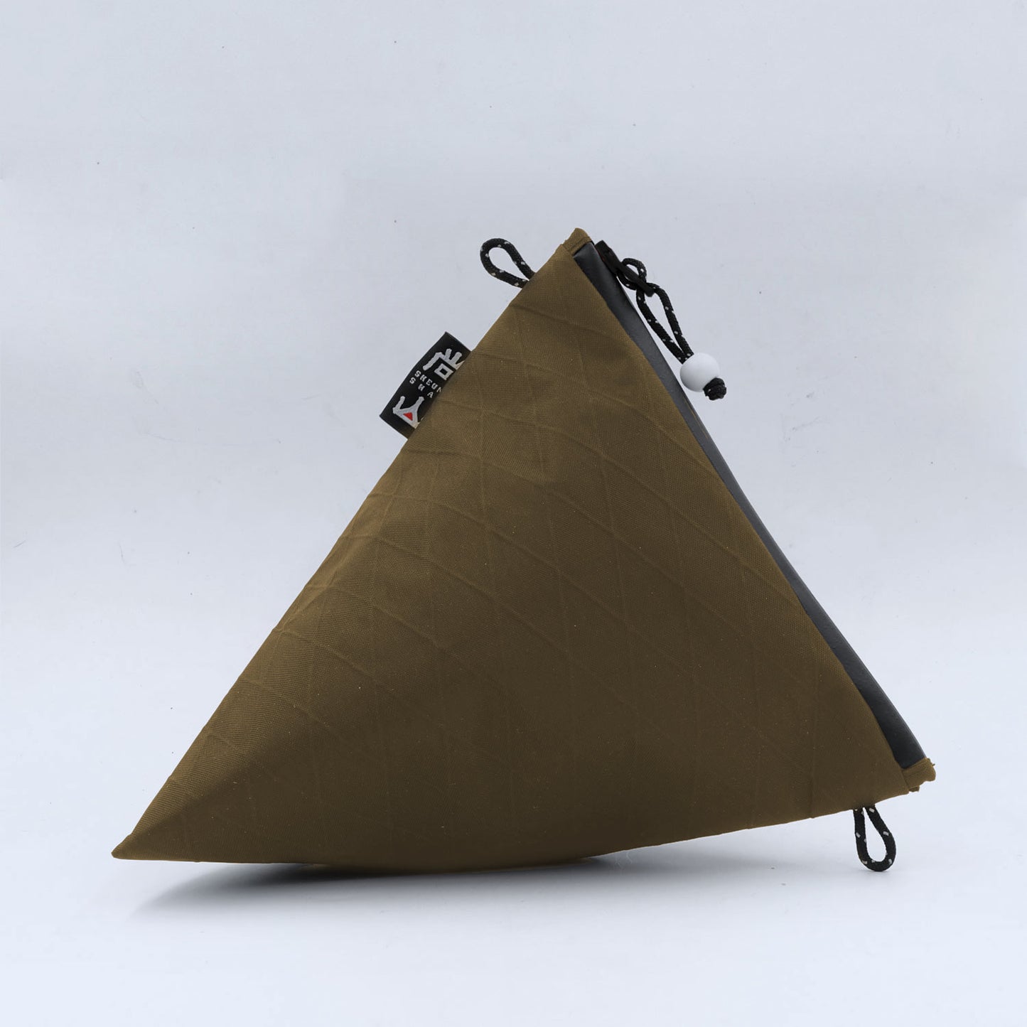 Sheungshan Shangshan Chabao M Triangular Messenger Bag