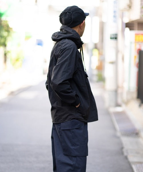 Gymmaster Rokuyon Cross Anorak Hoodie防水風衣