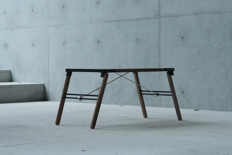 BLACK DESIGN Monotospace 星空桌