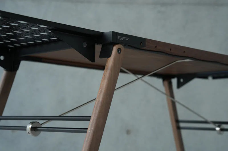 BLACK DESIGN Monotospace 星空桌