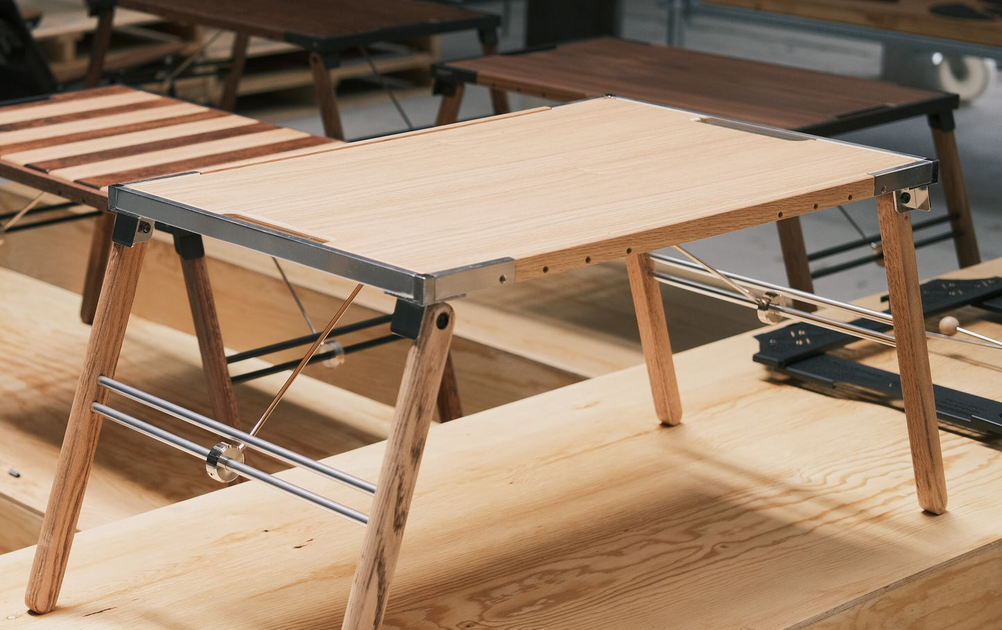 BLACK DESIGN Monotospace 星空桌