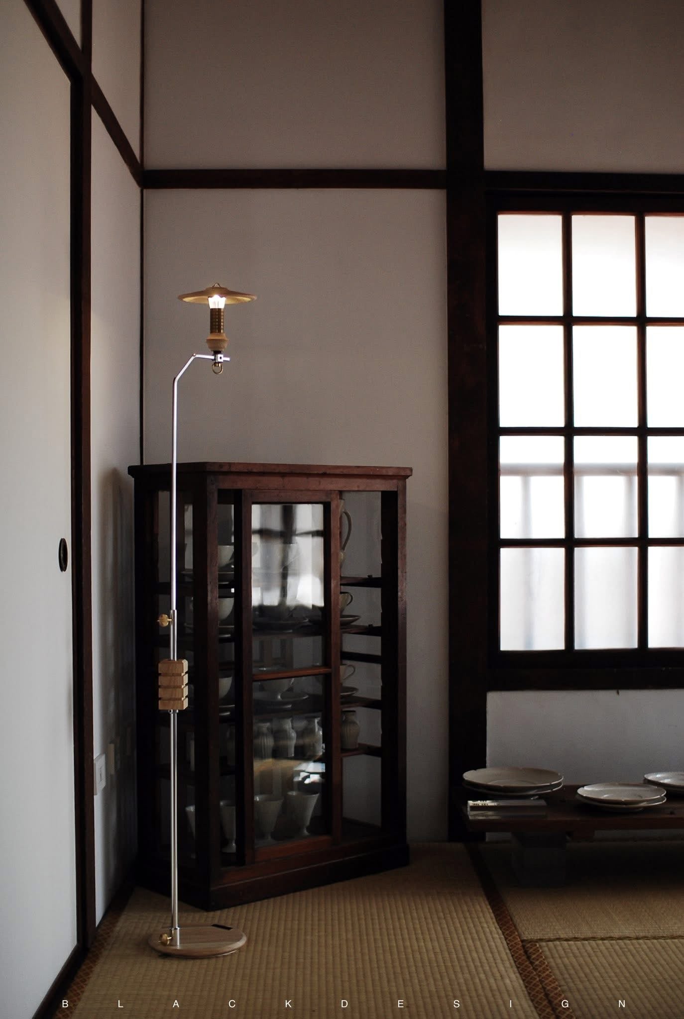 BLACK DESIGN KOKI 自立燈柱